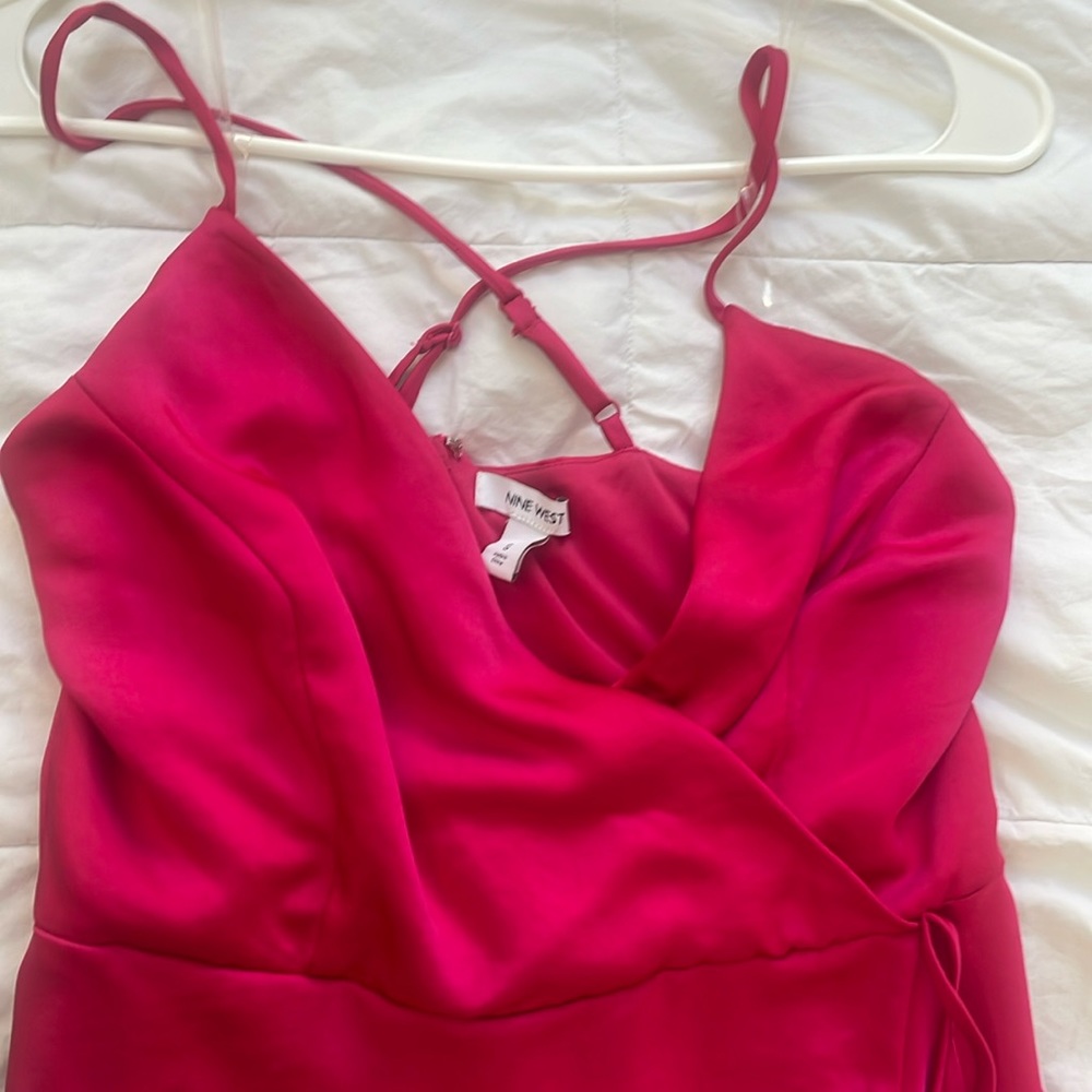9 west size small pink satin long dress